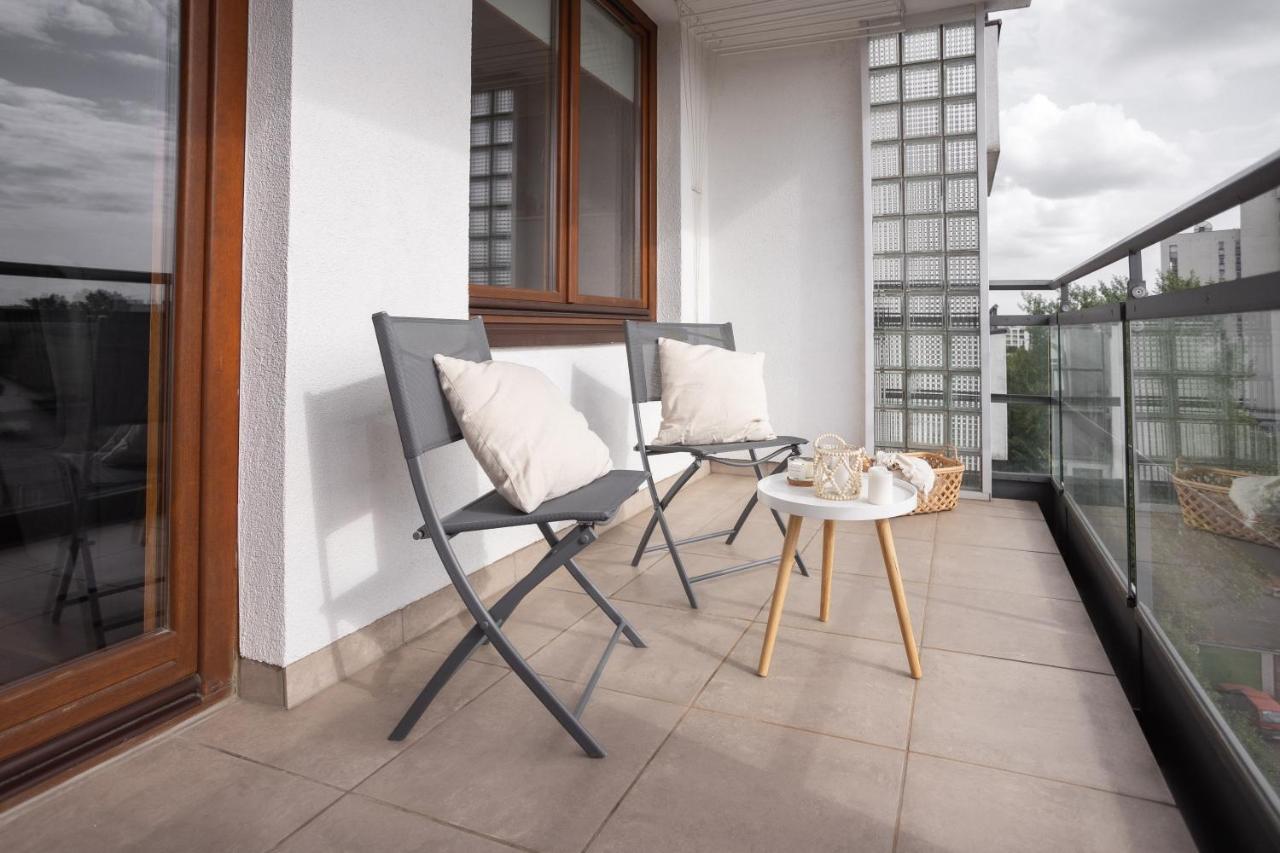 Superapart Bobrowiecka 3 Warsaw Ngoại thất bức ảnh