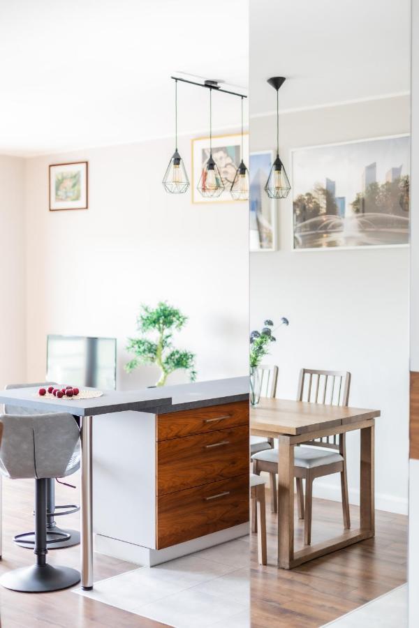 Superapart Bobrowiecka 3 Warsaw Ngoại thất bức ảnh