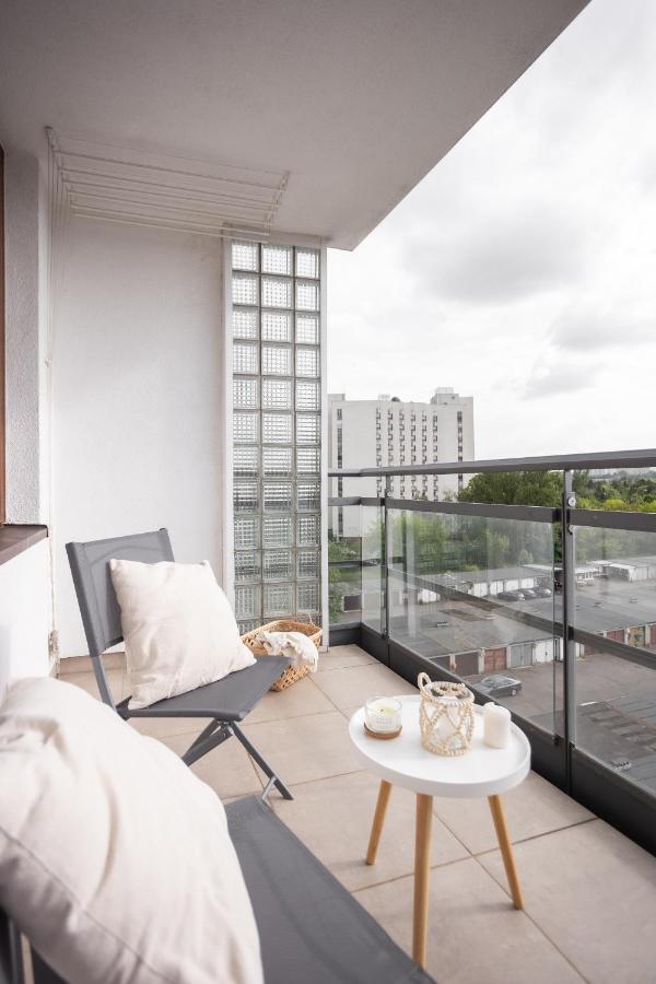 Superapart Bobrowiecka 3 Warsaw Ngoại thất bức ảnh